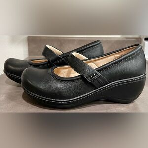 ✨NEW SoftWalk Black Leather Mary Jane Clogs Heels Comfort Shoes Women’s US 9 WW